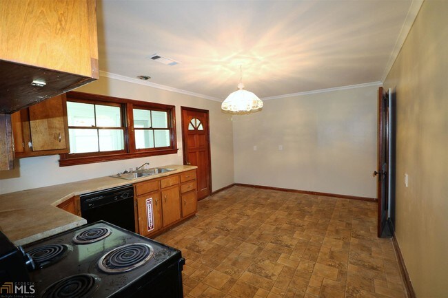 Foto del edificio - 6755 Dahlonega Hwy