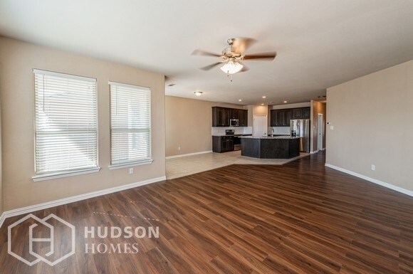 Building Photo - NOW AVAILABLE! - 10420 Talus Dr, Fort Wort...