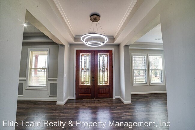 Foto del edificio - 5 br, 4.5 bath House - 4820 Beulah Church ...
