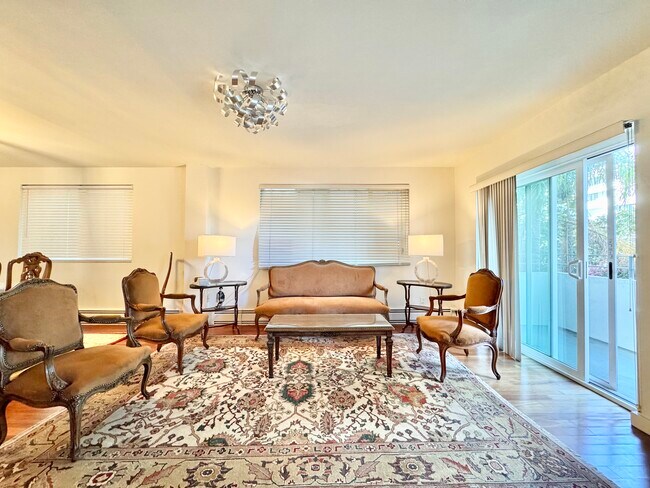 Foto del edificio - 10655 Wilshire Blvd