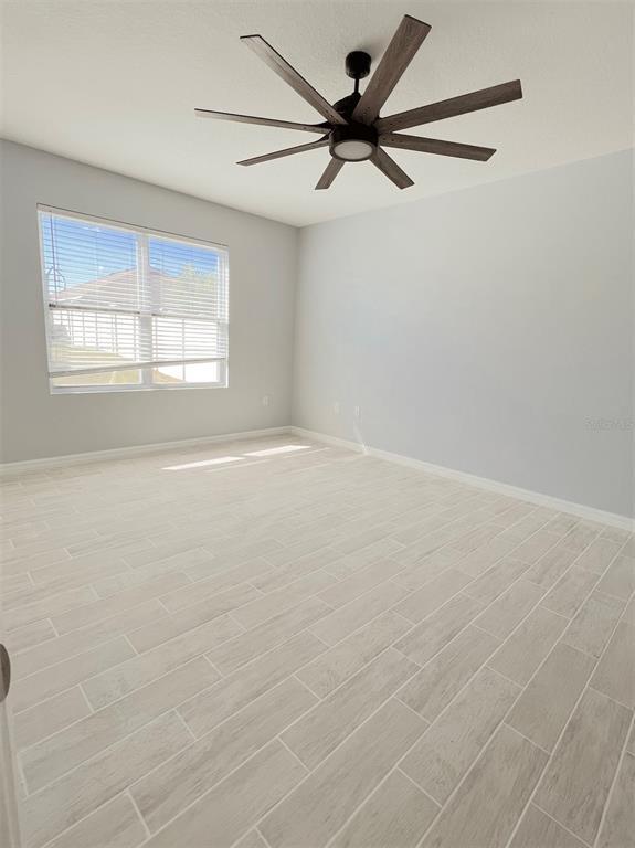Foto del edificio - 5110 Fiddlewood Way