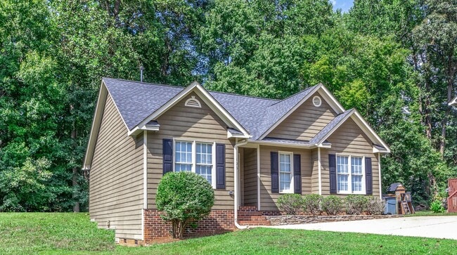 Building Photo - 126 Crookham Ct