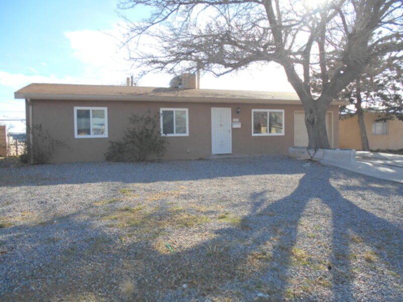 11508 Constitution Ave NE, Albuquerque, NM 87112 House for Rent in