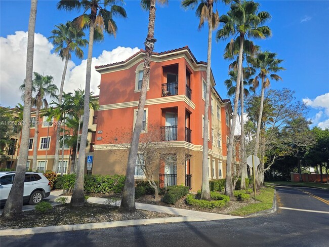 Building Photo - 4506 SW 160th Ave