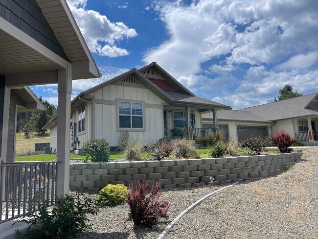 Foto del edificio - 3 Deer Run