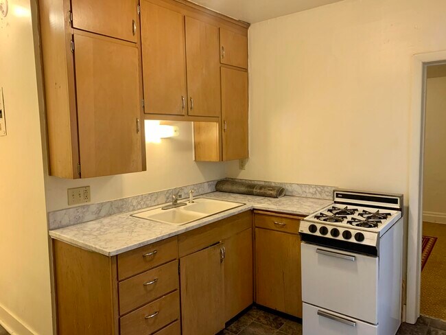 Foto del edificio - 419 E Washington St