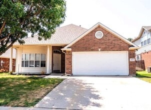 Building Photo - 5528 Milford Dr