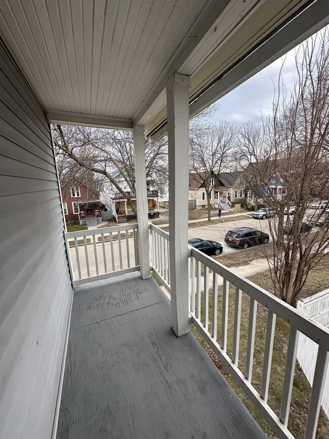Balcony - 2761 N Booth St
