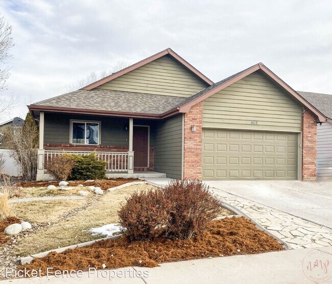 Foto del edificio - 4 br, 3 bath House - 862 Durum St