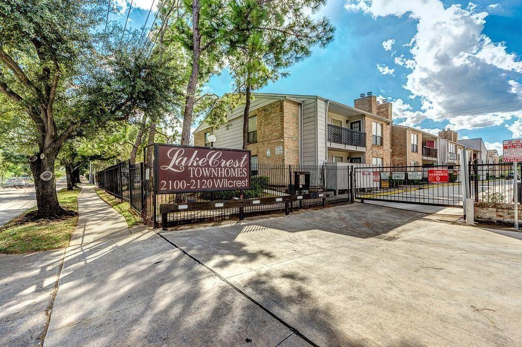 Primary Photo - 2100 Wilcrest Dr