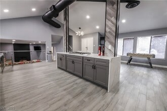 Building Photo - 5301 Opuntia St