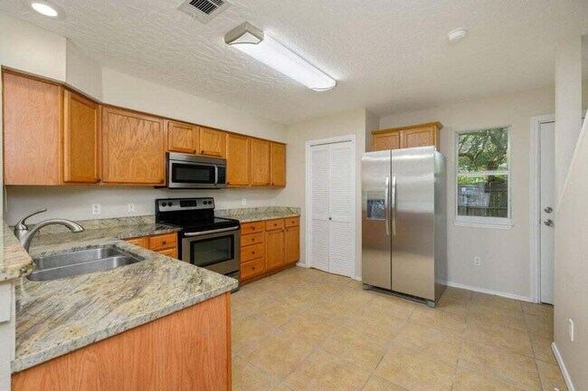 Building Photo - 1838 Shay-Lin Ct