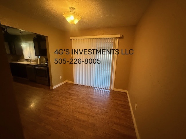 Foto del edificio - 2806 Cherry Hills Pl