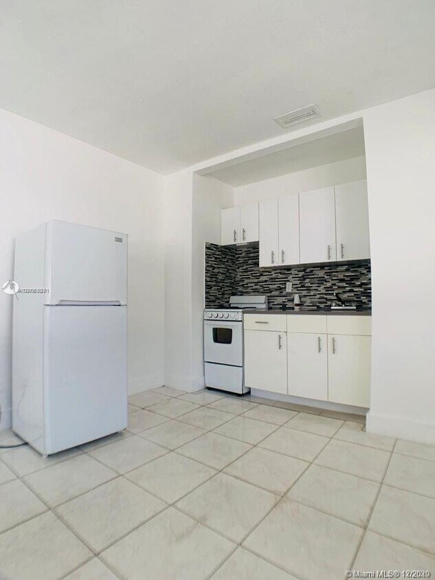 2414 Johnson St Unit D, Hollywood, FL 33020 Apartment for Rent in Hollywood, FL