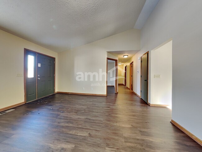 Foto del edificio - 190 Earnhart Drive