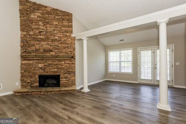 Building Photo - 181 Kades Cove Dr