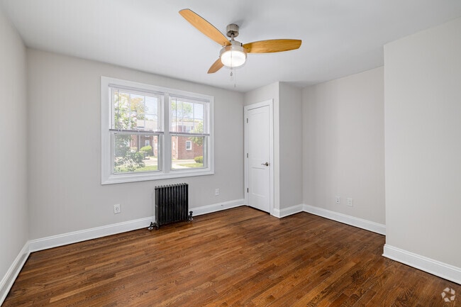 2BR, 1BA - 661SF - Primary Bedroom - Styertowne Apartments