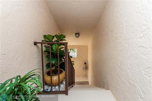Foto del edificio - 270 Captains Walk