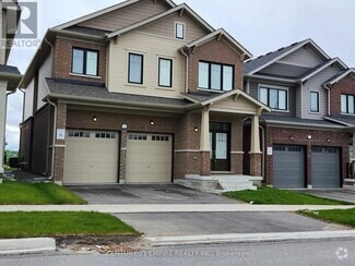 Building Photo - 20 Kingsbury Trl