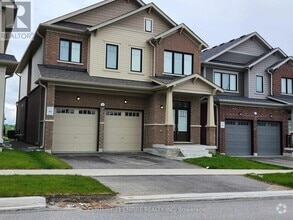 Building Photo - 20 Kingsbury Trl