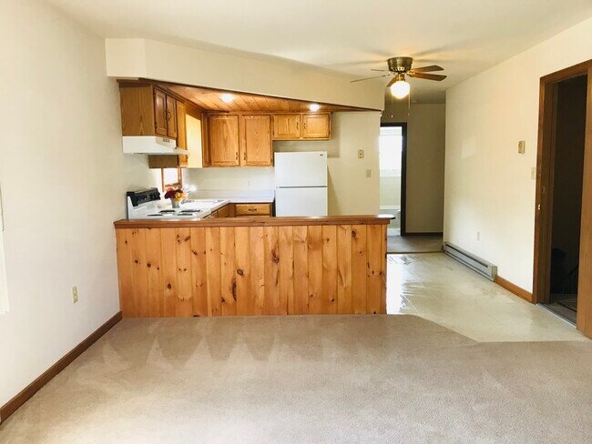 Building Photo - 2720 Pittston Ave