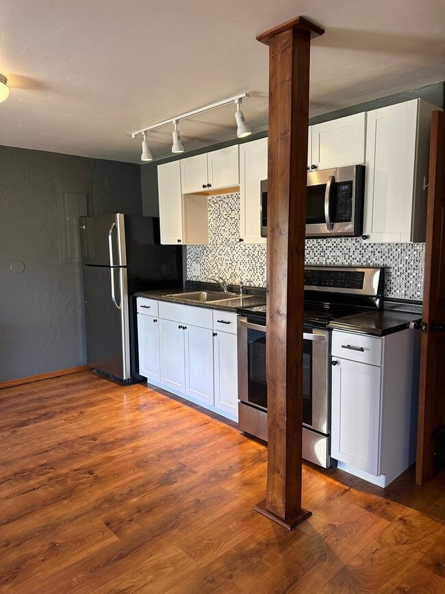 Foto del edificio - 850 Mountain View Dr