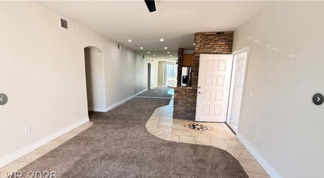 Building Photo - 75 N Valle Verde Dr