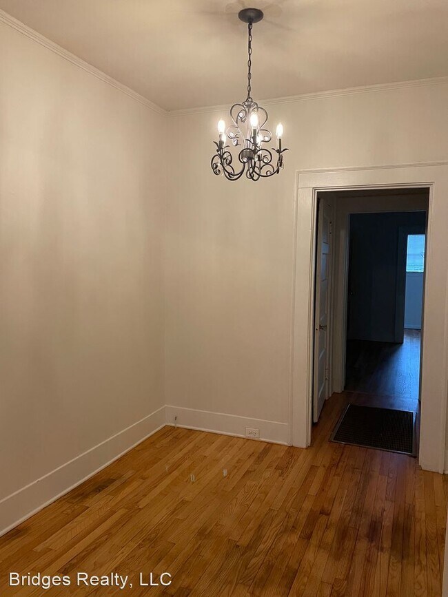 Foto del edificio - 1 br, 1 bath House - 2136-B McDowell Stree...