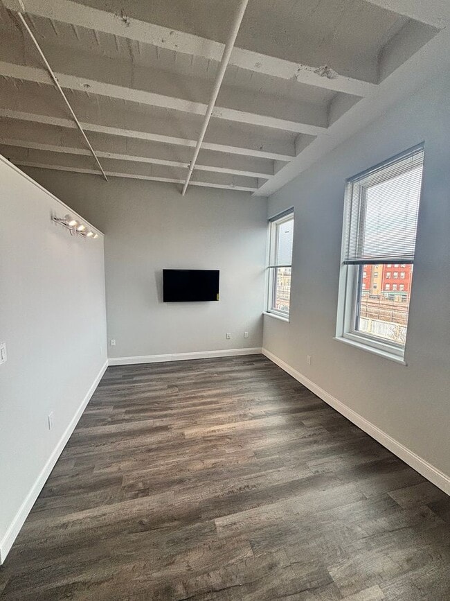 Photo - 24 Mt Vernon St Apartment