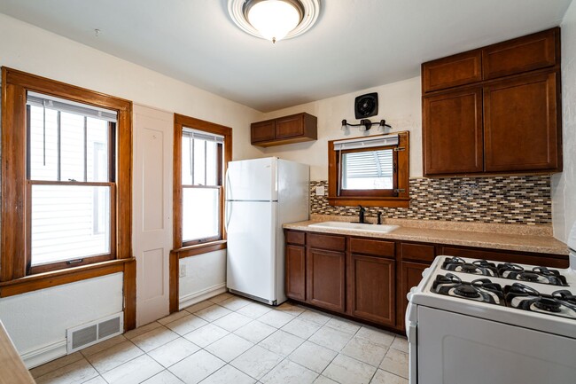 Foto del edificio - 3 Bedroom Single Family Home in West Allis