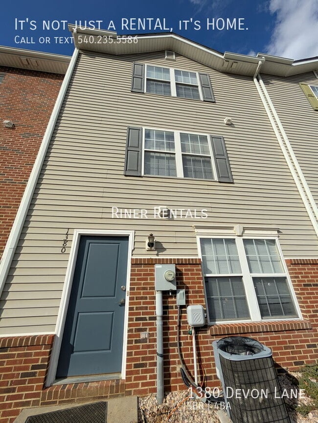 Building Photo - 1380 Devon Ln