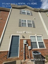 Building Photo - 1380 Devon Ln