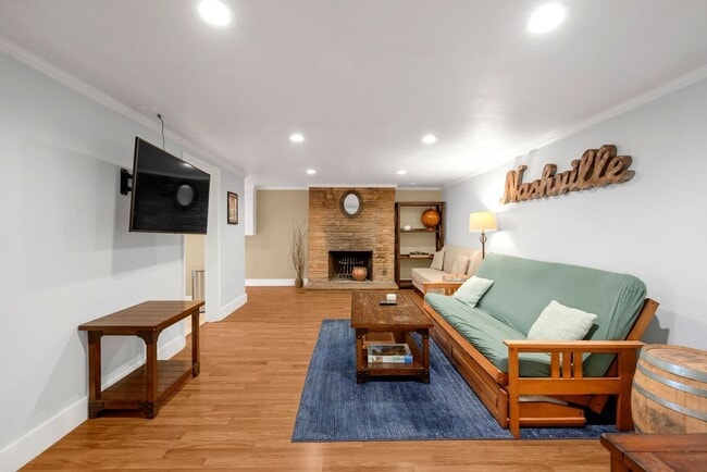 Foto del edificio - Charming Inglewood bungalow apartment just minutes from downtown!