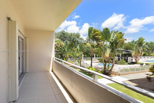 Foto del edificio - 7757 SW 86th St