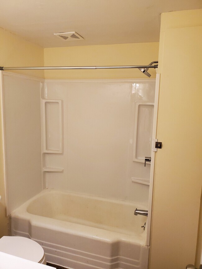 Foto del edificio - 608 8th St