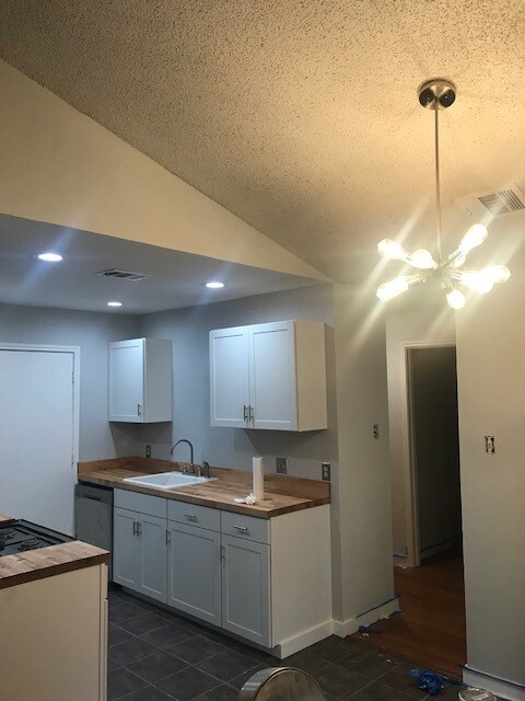 Foto del edificio - 8757 Birmingham Dr