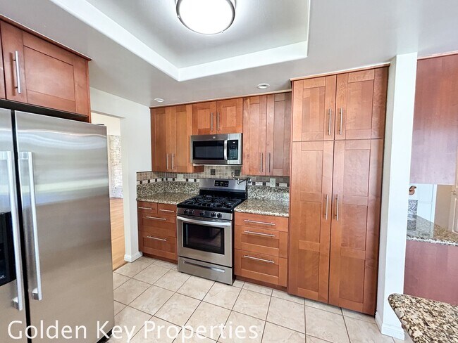 Foto del edificio - Welcome to this stunning 4-bedroom, 2.5-ba...