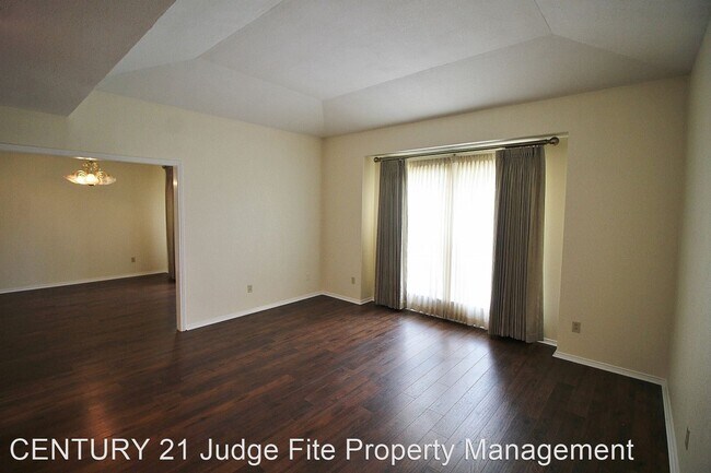 Building Photo - 3 br, 2 bath House - 906 Moore Street