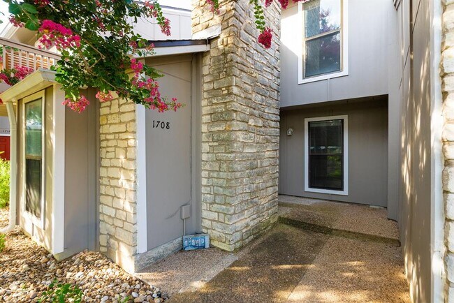 Foto del edificio - 1708 Timber Brush Trail