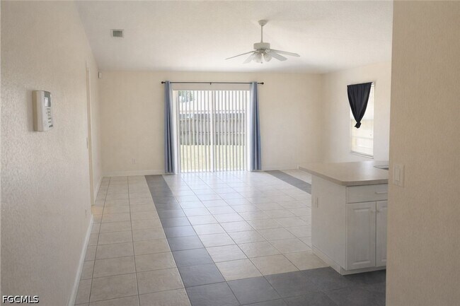 Foto del edificio - 4507 20th St SW