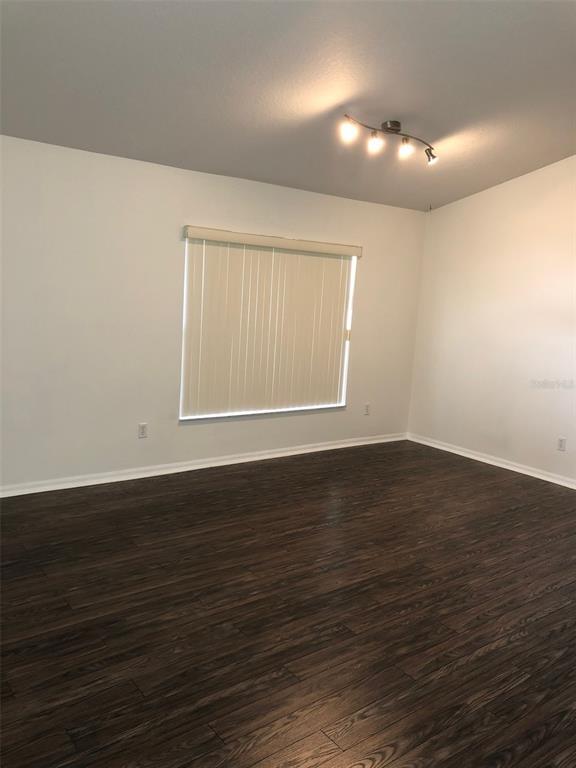 Building Photo - 11231 Crystal Glen Blvd