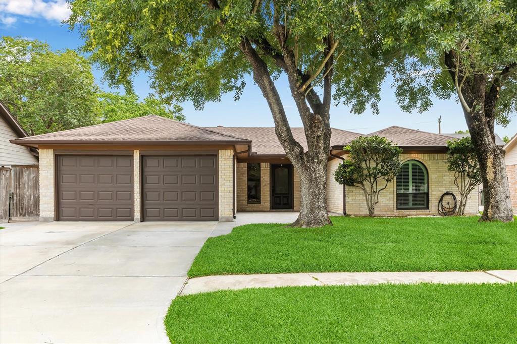 Foto principal - 1818 Arcadia Dr