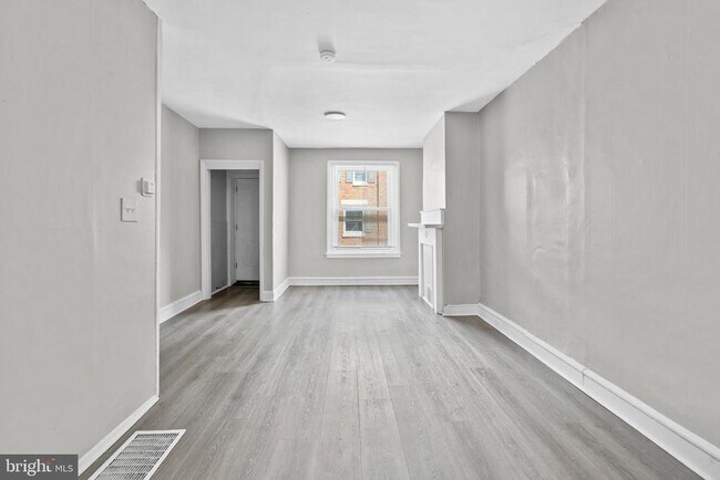 Building Photo - 2838 N Bambrey St