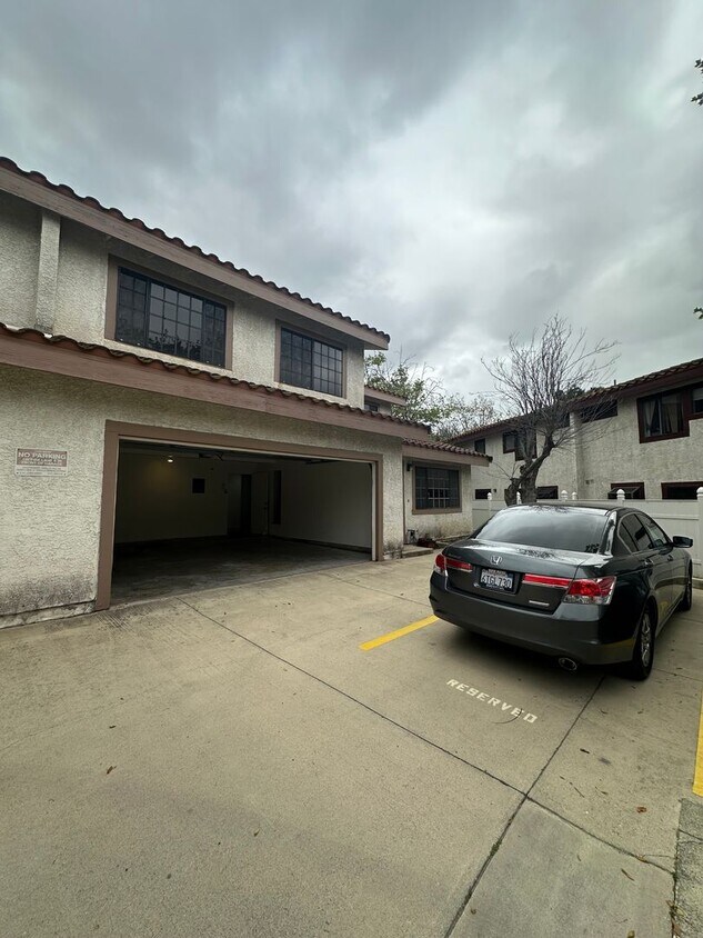 1119 E Grand Ave, Pomona, CA 91766 Townhome Rentals in Pomona CA