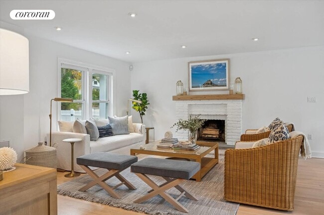 Foto del edificio - 32 Eastville Ave