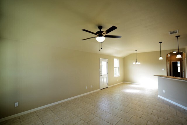Building Photo - 1206 Vanguard Ln