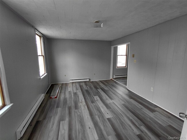 Building Photo - 76 Hoffman St