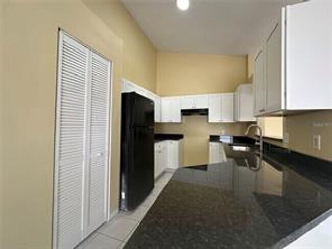 Foto del edificio - 3933 Magnolia Lake Ln