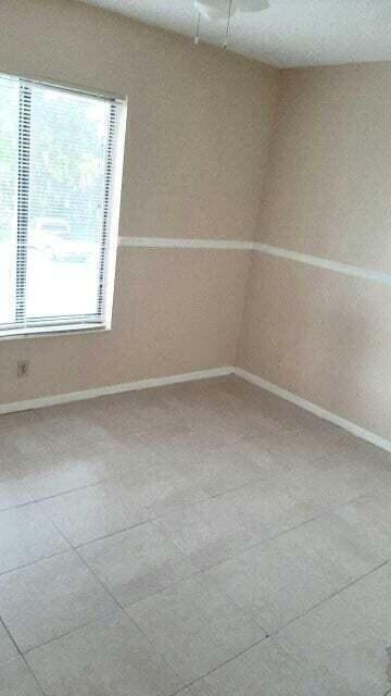 Building Photo - 202 Foxtail Dr