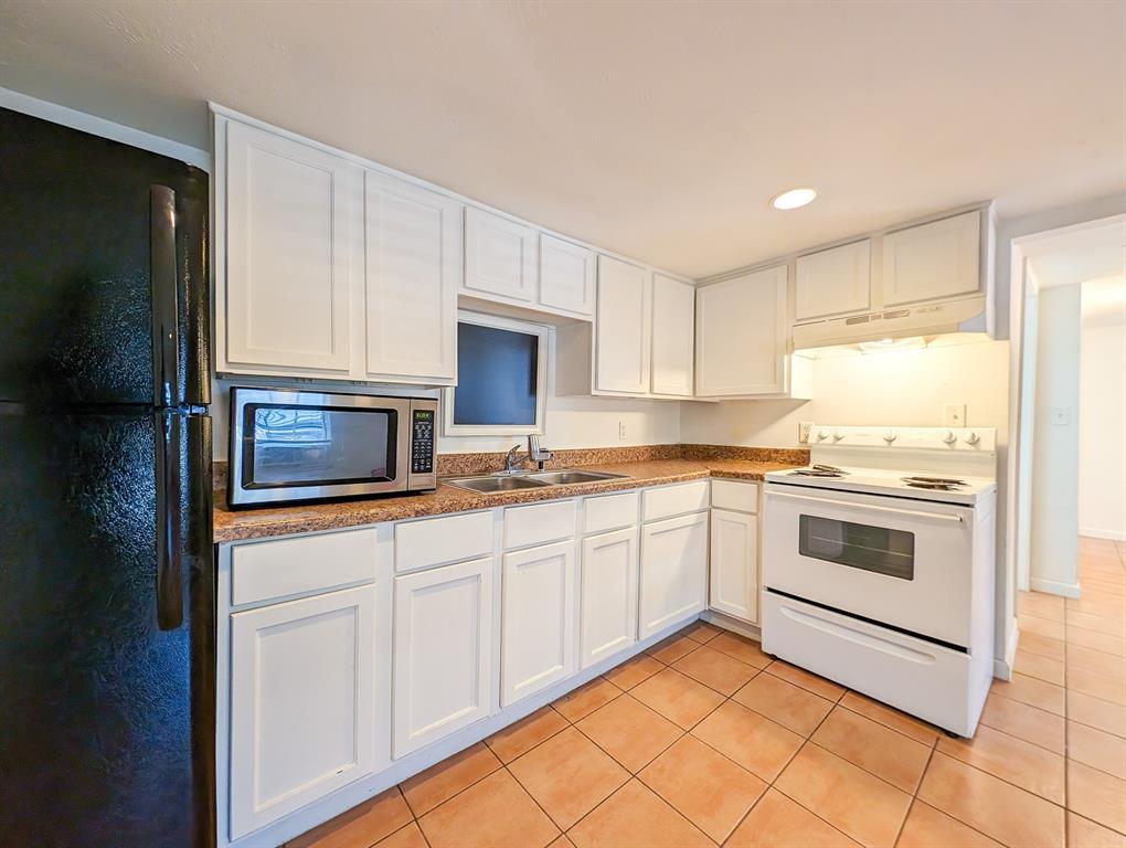 140 Kress St Unit B, Houston, TX 77020 Room for Rent in Houston, TX